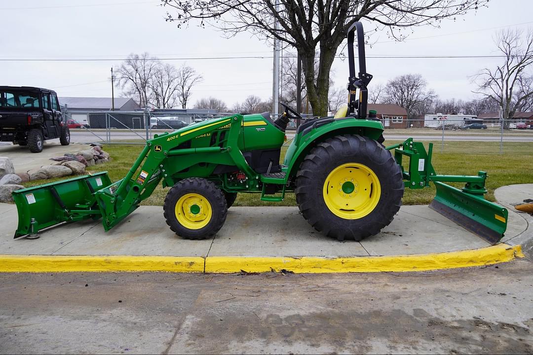 Image of John Deere 4044M Primary image