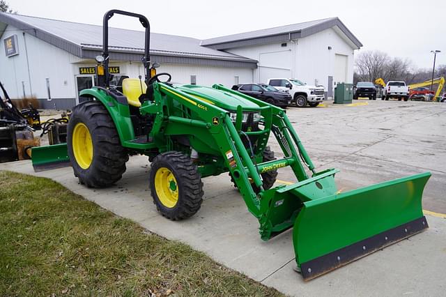 Image of John Deere 4044M equipment image 3