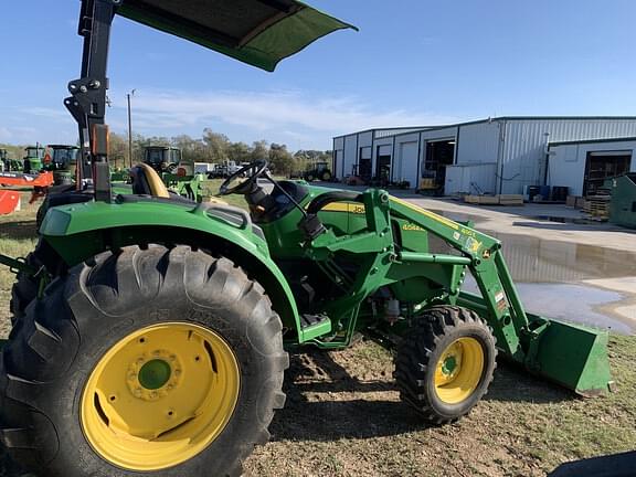 Image of John Deere 4044M equipment image 3