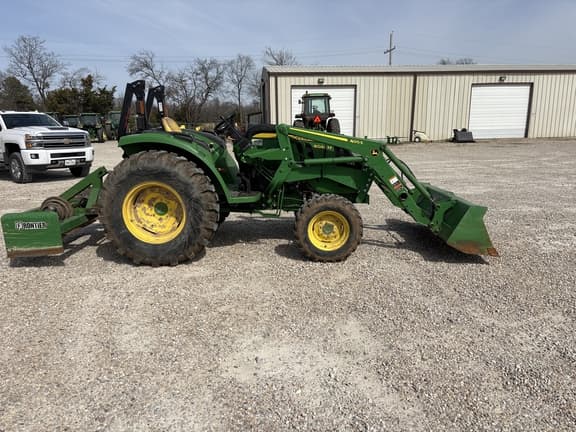 Image of John Deere 4044M equipment image 3