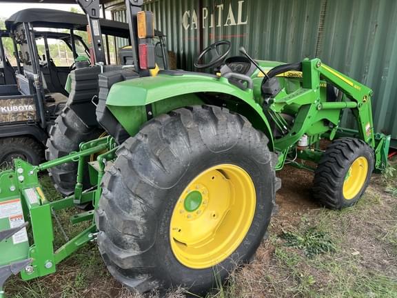 Image of John Deere 4044M equipment image 3