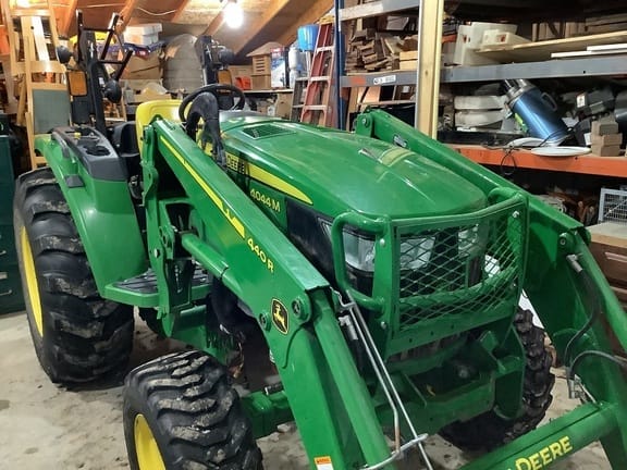 Main image John Deere 4044M