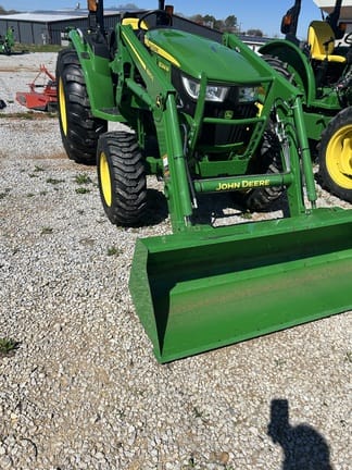 2019 John Deere 4044M Equipment Image0