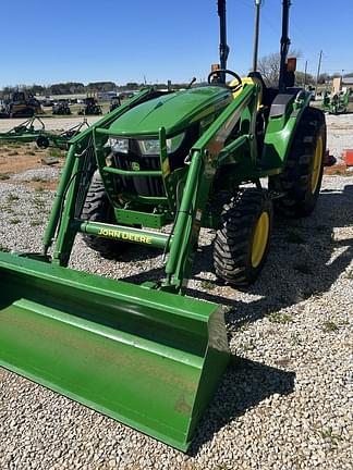 Image of John Deere 4044M equipment image 3