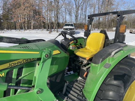 Image of John Deere 4044M equipment image 2