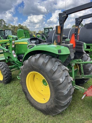 2019 John Deere 4044M Equipment Image0