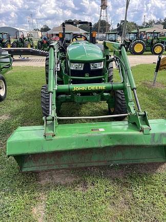 Image of John Deere 4044M equipment image 2