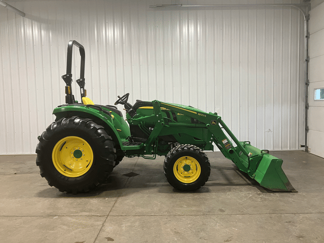 2019 John Deere 4044M Equipment Image0