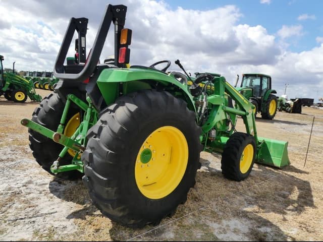 Image of John Deere 4044M equipment image 2