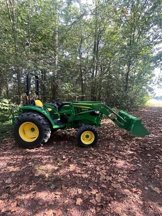 Image of John Deere 4044M equipment image 3