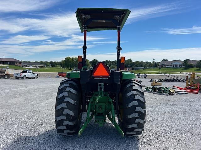 Image of John Deere 4044M equipment image 4