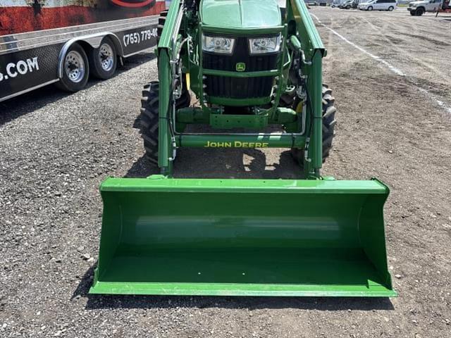 Image of John Deere 4044M equipment image 3