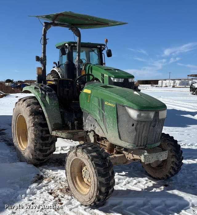 Image of John Deere 4044M equipment image 2