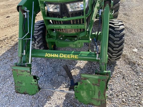 Thumbnail image John Deere 4044R 7