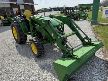 Main image John Deere 4044R