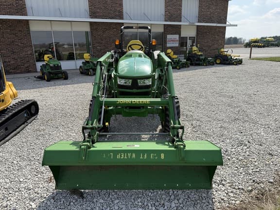 Image of John Deere 4044R equipment image 3