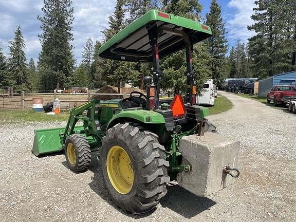Image of John Deere 4052M equipment image 1