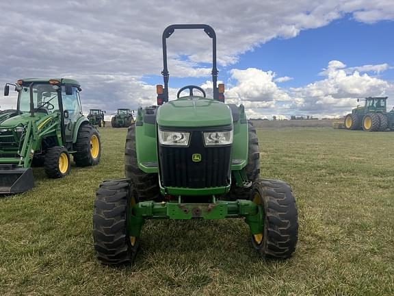 Image of John Deere 4052M equipment image 1