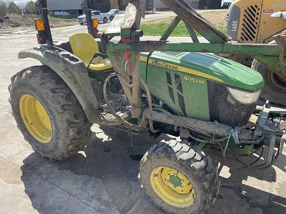 Image of John Deere 4052M Primary image