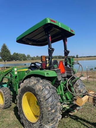Image of John Deere 4052M equipment image 1