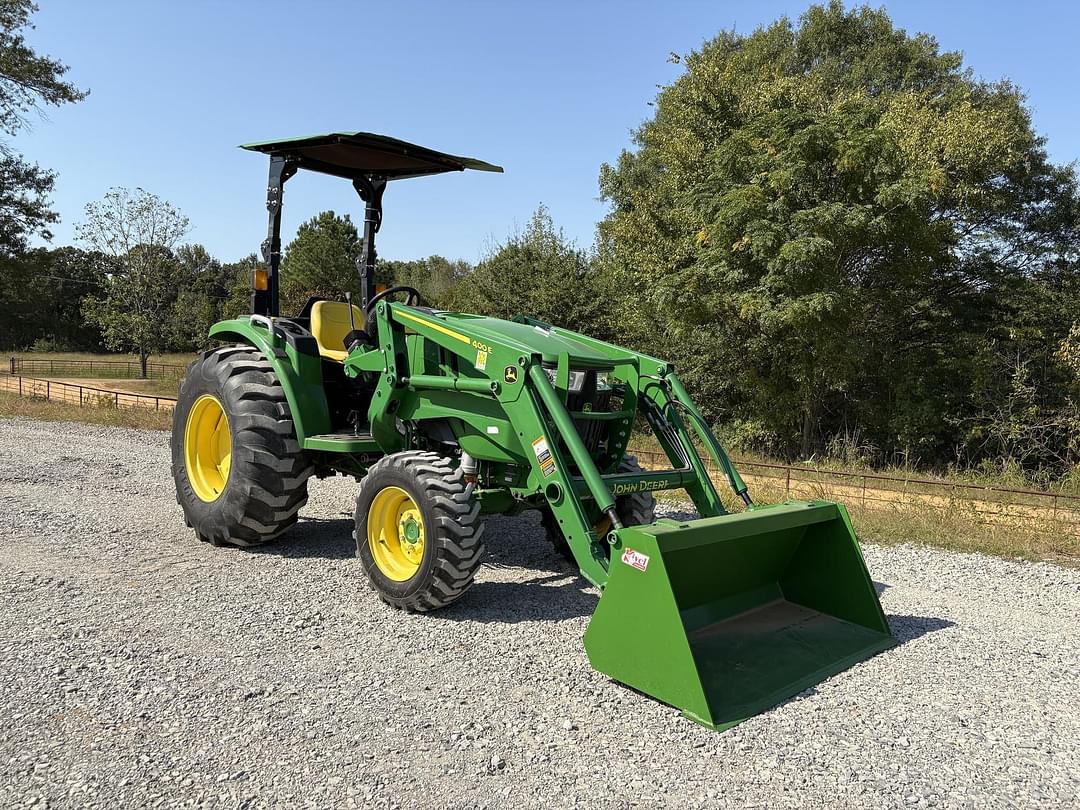 Image of John Deere 4052M Primary image