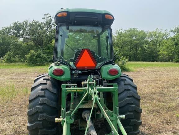 Image of John Deere 4052R equipment image 1