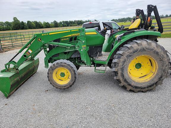 Image of John Deere 4052R equipment image 1