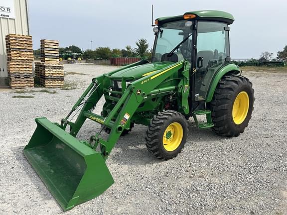 Image of John Deere 4052R equipment image 1