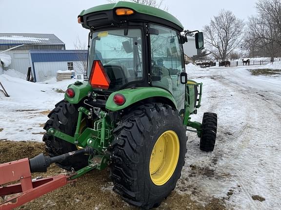 Image of John Deere 4052R equipment image 3