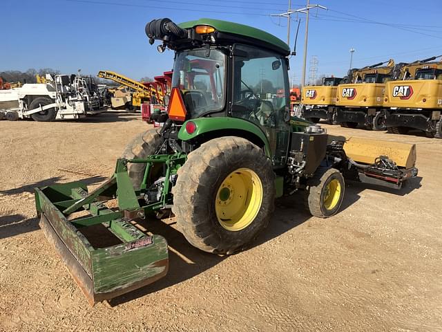 Image of John Deere 4052R equipment image 2