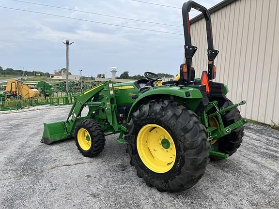 Image of John Deere 4052R equipment image 2