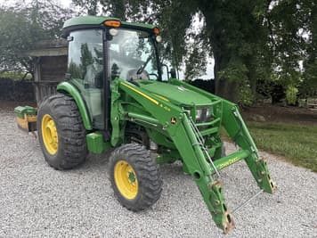 Main image John Deere 4052R