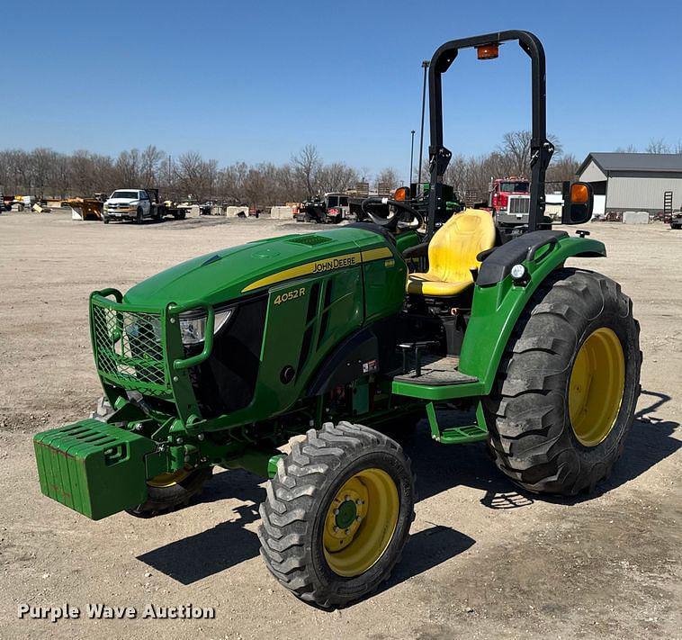 Image of John Deere 4052R Primary image