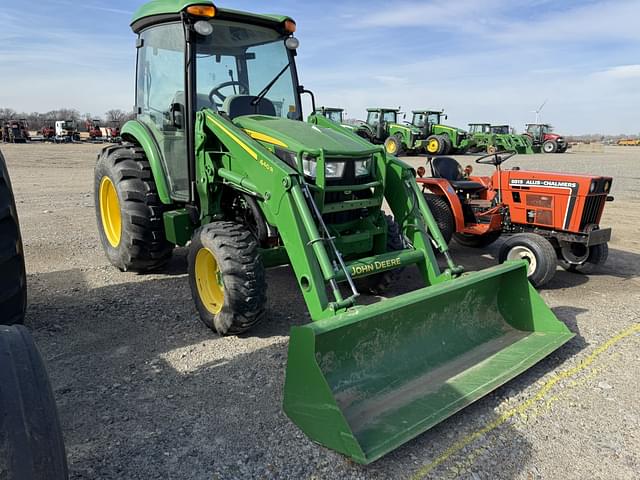 Image of John Deere 4052R equipment image 2