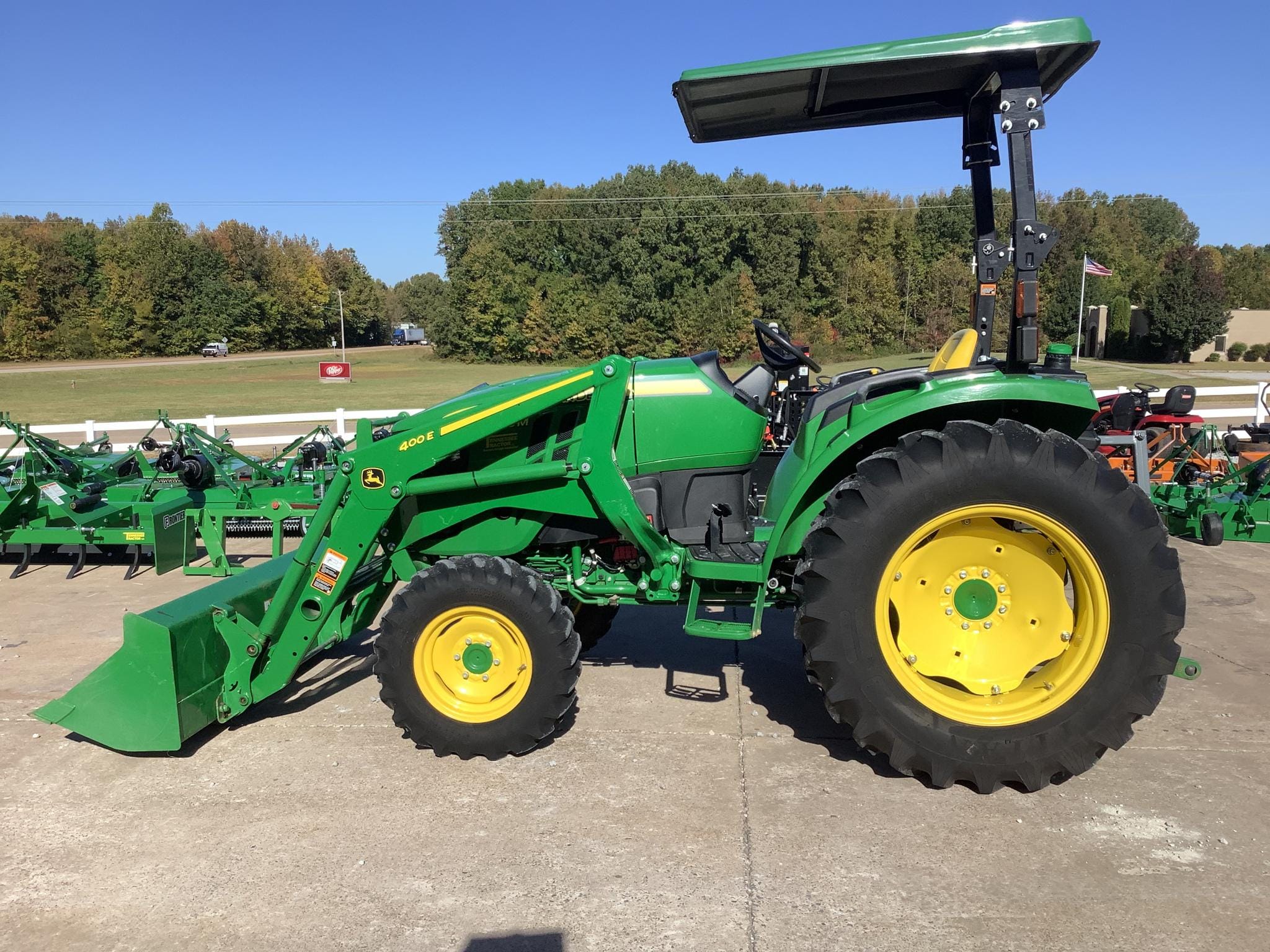 Main image John Deere 4066M