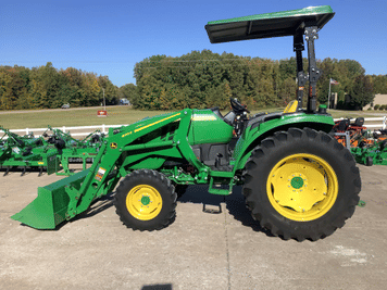 Main image John Deere 4066M