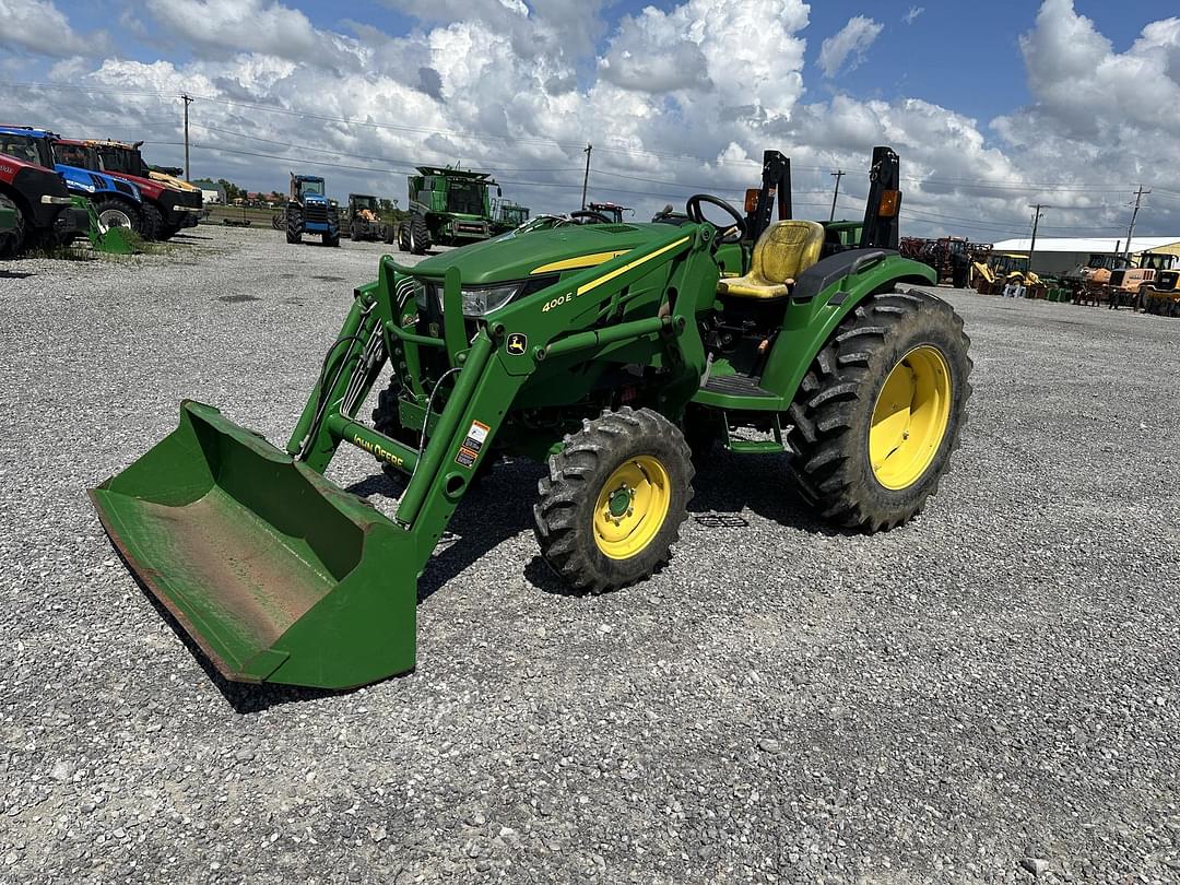 Image of John Deere 4066M Primary image