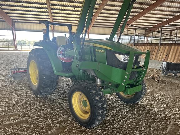 Image of John Deere 4066M equipment image 3