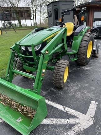 Main image John Deere 4066M