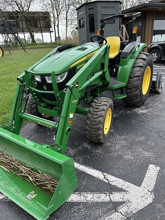 Main image John Deere 4066M