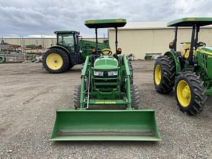 Main image John Deere 4066R 3