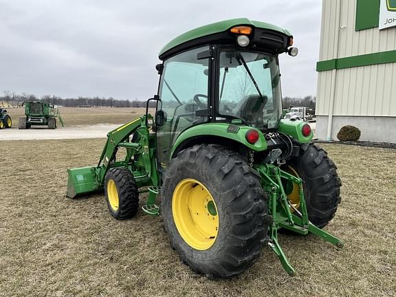 Image of John Deere 4066R equipment image 2