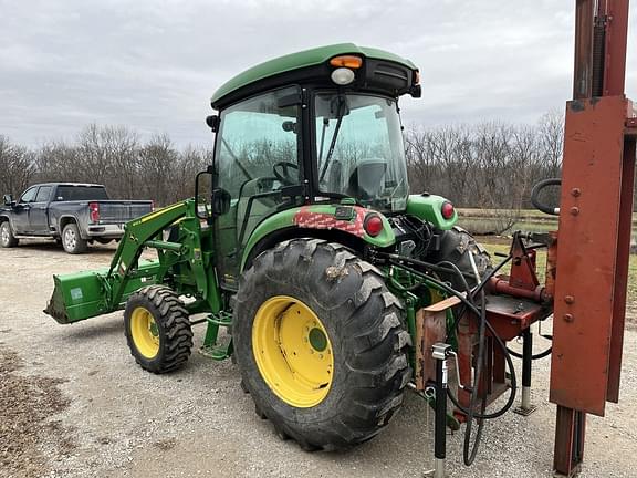 Image of John Deere 4066R equipment image 1