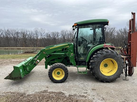 Image of John Deere 4066R equipment image 2