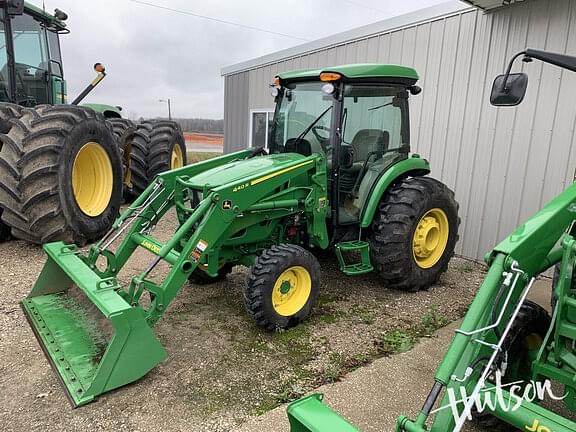 Image of John Deere 4066R equipment image 1