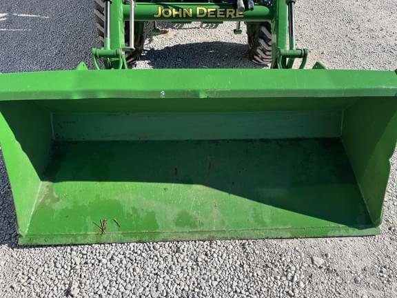 Image of John Deere 4066R equipment image 4