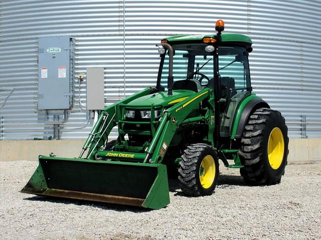 Image of John Deere 4066R equipment image 3