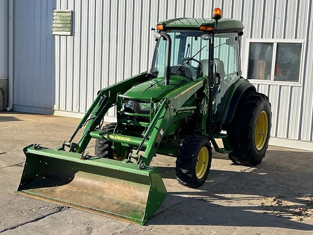 Image of John Deere 4066R equipment image 2