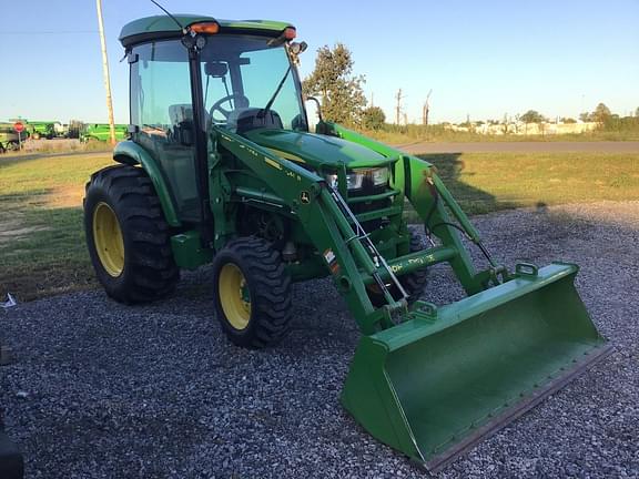 Image of John Deere 4066R Primary image