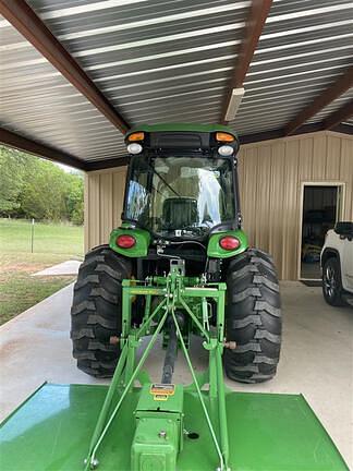 Image of John Deere 4066R equipment image 3